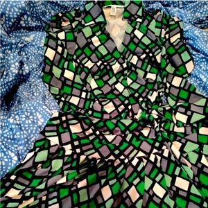 Gorgeous Geometric Diane Von Fursternberg wrap dress